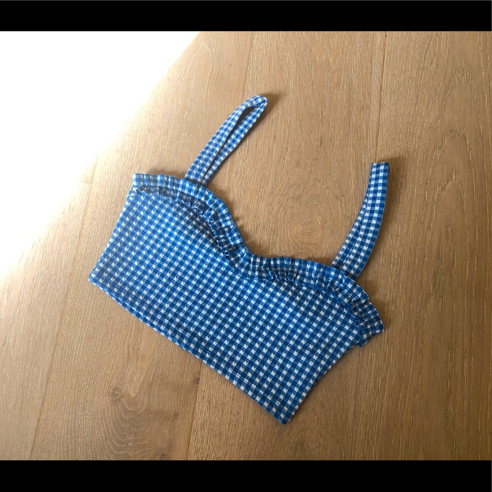 Urban Outfitters crop top